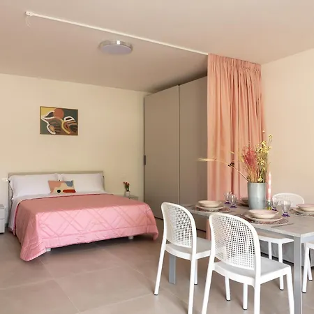Color Dream Residence Monopoli Room photo